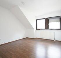 2 Zimmer Wohnung in Seukendorf - 670,00 EUR Kaltmiete, ca.  63,00 m² in Fürth (PLZ: 90762) Altstadt
