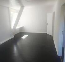 2,5 Zimmer Wohnung - 530,00 EUR Kaltmiete, ca.  65,00 m² in Heide (PLZ: 25746)