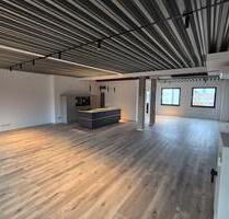 Büro Loft Wohnung in bester Lage von Kassel zu vermieten!