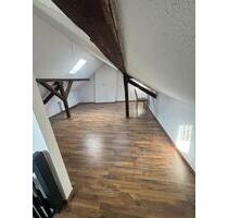 Erstbezug 4 Zimmer Wohnung im Schlossparkviertel nach Renovierung - Bremen Hemelingen