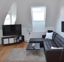 Möblierte 2 Zimmer Dachgeschosswohnung Köln Mülheim 1280 € warm
