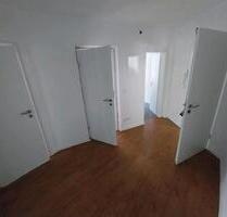 *Erstbezug nach Sanierung * 3 Zimmer 78 qm Familienfreundlich - Glauchau