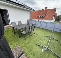 Neubauwohnung 3-Zimmer Dachterasse Keller Carport-Stellplatz - Hessisch Oldendorf