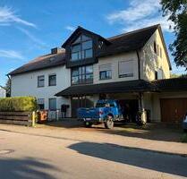 sanierte Dachgeschoss Wohnung im Zentrum von Königsbrunn