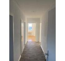 ***Helle 2-Zimmer Wohnung mit Balkon zentral in Remscheid***