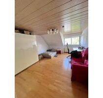 4 Zi-Wohnung für WG oder Familie-5min Uni Vaihingen 3min Zentrum - Stuttgart