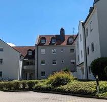2 Zimmer Dachgeschoss Wohnung mitten in Ruhstorf - Ruhstorf an der Rott