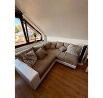 Möbilierte 1 - Zimmer - Dachgeschosswohnung mit Weiblick - Gundelfingen