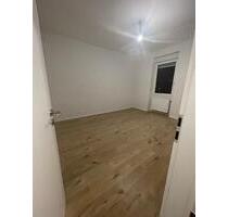 WG- Zimmer - 500,00 EUR Kaltmiete, ca.  16,00 m² in Lörrach (PLZ: 79539)