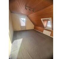 3 Zimmer Wohnung mit ca. 55qm im DG in Wiesbaden-Erbenheim