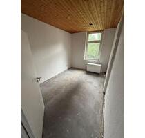 Große 4-Zimmer Wohnung mit 2 Schlafzimmer in Oberhausen-Alstaden