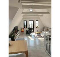 3,5 Zimmer Maisonette Wohnung - 1.890,00 EUR Kaltmiete, in Leonberg (PLZ: 71229)