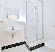 Helle 47 m² Dachgeschosswohnung in Chemnitz – 2 Zimmer mit Fernblick & Charme