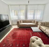 3 Zimmer Wohnung in Essen + Balkon 1.OG EBK **TOP**