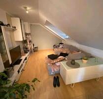 Zwei Zimmer Küche Bad mit Dusche o. Balkon teilmöbliert - Gaimersheim