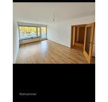 2 Zimmer Wohnung mit 2 Balkone - 850,00 EUR Kaltmiete, in Nürnberg (PLZ: 90471) Langwasser