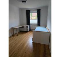 WG-Zimmer zu vermieten - 600,00 EUR Kaltmiete, ca.  15,00 m² in Hamburg (PLZ: 21029) Bergedorf