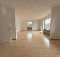 3 Zimmer in Wendelstein ~ Balkon • EBK • Garage