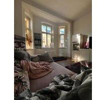 2 Zimmer Wohnung Benrath - 800,00 EUR Kaltmiete, ca.  70,00 m² in Düsseldorf (PLZ: 40597) Stadtbezirk 9