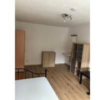 WG- Zimmer in Weidenbach - 330,00 EUR Kaltmiete, in Weidenbach (PLZ: 91746)