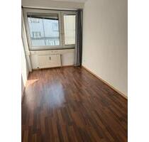 Große WG in Bielefeld - 345,00 EUR Kaltmiete, ca.  140,00 m² in Bielefeld (PLZ: 33613) Schildesche