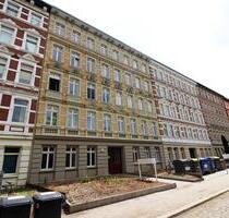 Ruhiges Wohnen in Buckau – 2 Zimmer mit Terrasse inkl. Tageslichtbad mit Dusche + Abstellraum - Magdeburg
