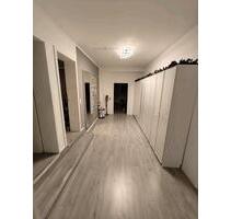 4 Zimmer Wohnung! - 1.500,00 EUR Kaltmiete, ca.  110,00 m² in Erbach (PLZ: 64711)
