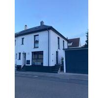 Exlusives wg Zimmer - 600,00 EUR Kaltmiete, ca.  33,00 m² in Stuttgart (PLZ: 70439) Neuwirtshaus