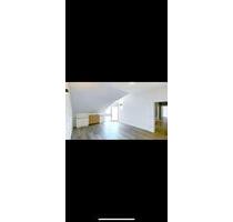 3-Zimmer Dachgeschoss-Wohnen in Mettmann - Befristet zu vermieten