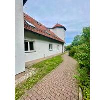3-RWG im EG mit EBK, Tageslichtbad mit Wanne & Dusche, Terrasse.. - Großpösna
