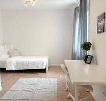 Erstklassiges Zimmer in moderner WG frei ! – zentral & ruhig wohnen in Frankfurt - Unterliederbach - Frankfurt am Main