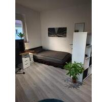 Möbliertes WG-Zimmer in einer 3er WG - Zuffenhausen - Stuttgart