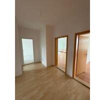 Wunderschöne 3 - Zimmer Wohnung Neu renoviert - Gera