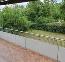 Sehr schöne,helle und zentral gelegende 3,5 Zimmer Wohnung - Filderstadt