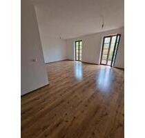 helle 3 Zimmer Wohnung - 930,00 EUR Kaltmiete, in Steinkirchen (PLZ: 84439)