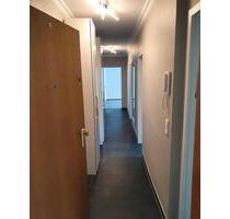4 Zimmer Wohnung mit Garten zu vermieten - Offenbach am Main Hafen