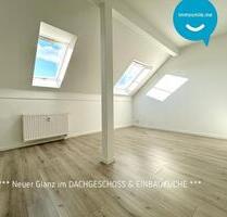 2 Zimmer • Schlosschemnitz • Dachgeschoss • schick und neu • Einbauküche • MIETEN