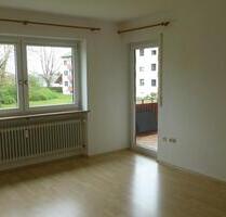 Helle 3 Zimmer Wohnung mit Balkonblick ins Grüne am Griesberg - Pfarrkirchen
