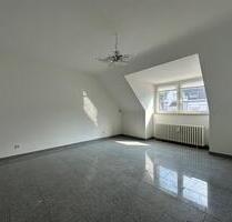 Traumhafte 4-Zimmer Wohnung über den Dächern von Mönchengladbach