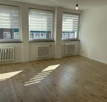 Helle 3-Zimmer Wohnung, EBK in Kassel