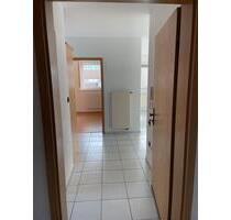 2 Zimmer DG Wohnung - 800,00 EUR Kaltmiete, ca.  55,00 m² in Nersingen (PLZ: 89278)