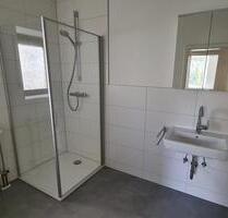 Wohnung 3-Zimmer Küche Bad WC, neu renoviert zu vermieten - Amberg