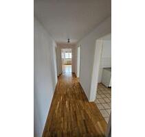 3 - Zimmer Wohnung - Miete - 700,00 EUR Kaltmiete, ca.  81,00 m² in Bad Mergentheim (PLZ: 97980)