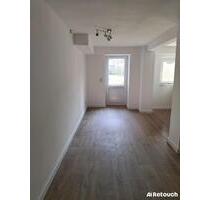 zentrale 1 Zimmer Wohnung - 250,00 EUR Kaltmiete, ca.  26,00 m² in Greifswald (PLZ: 17489)