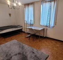 1.Zimmer bis ende September. - 450,00 EUR Kaltmiete, ca.  20,00 m² in Stuttgart (PLZ: 70376) Bad Cannstatt