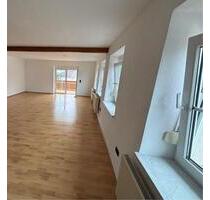 Schöne 3,5 Zimmer Maisonette-Wohnung in ländlich und ruhiger Lage - Ehingen (Donau)