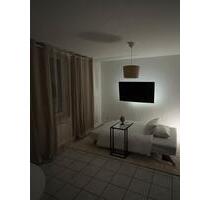 Möbliertes Studio-Apartment mit Balkon - Duisburg Huckingen