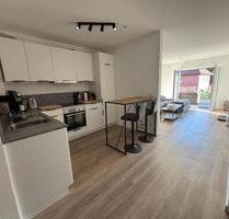 NACHMIETER - helle 2 Zimmer Wohnung mit Balkon in Neubau - Reinbek