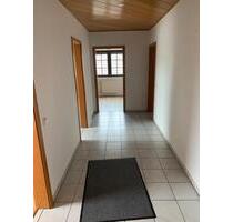 Attraktive 3 Zimmer DG Wohnung in Freialdenhoven