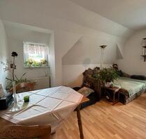 2 Zimmer Wohnung Untere Hauptstraße 180, 09228 Chemnitz